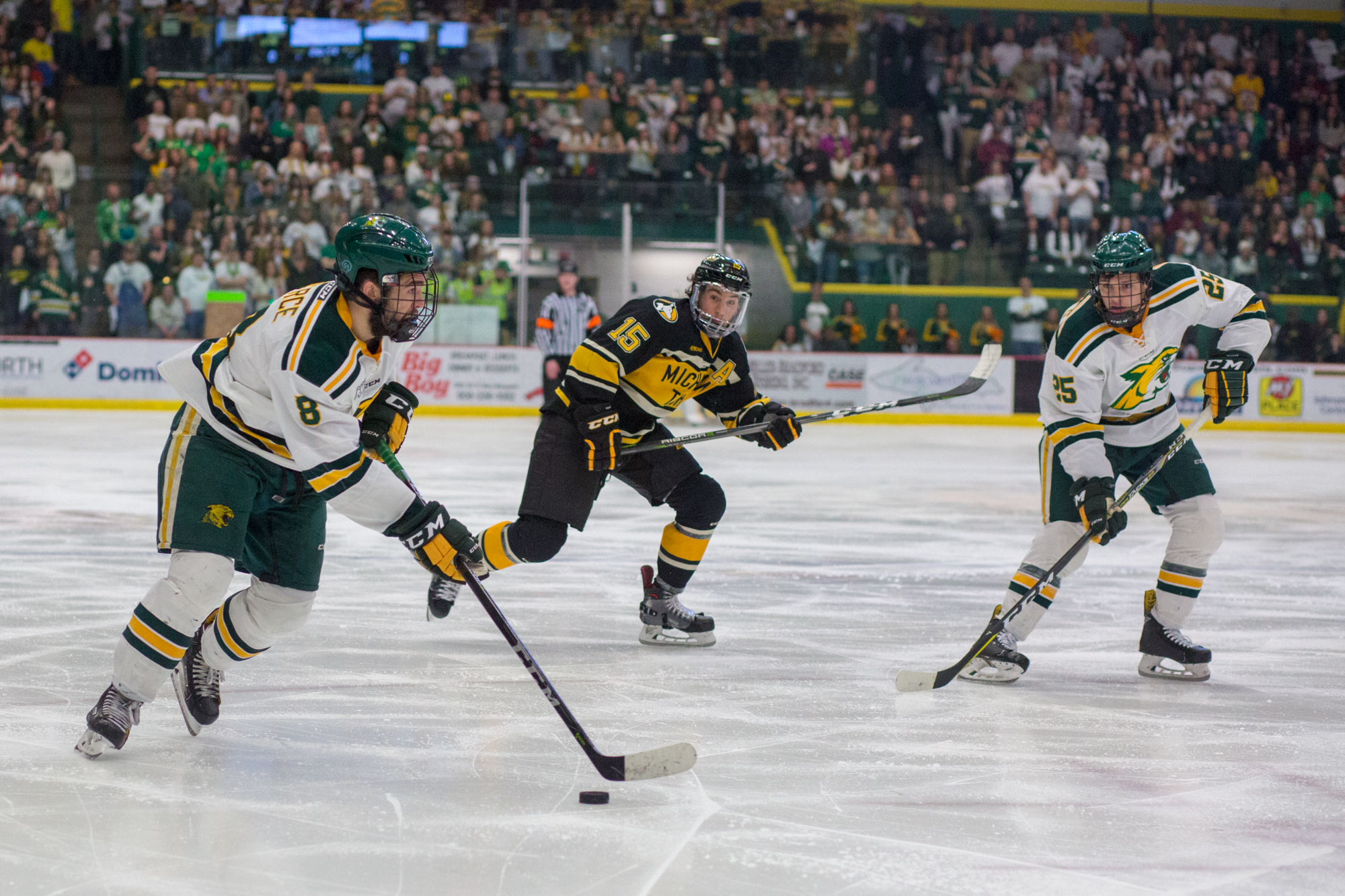 Complete History Of The MTU/NMU Hockey Rivalry