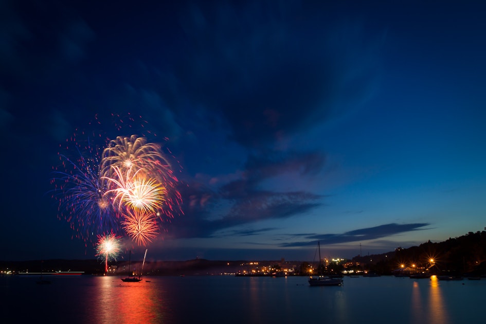 4th of July fireworks in the Upper Peninsula