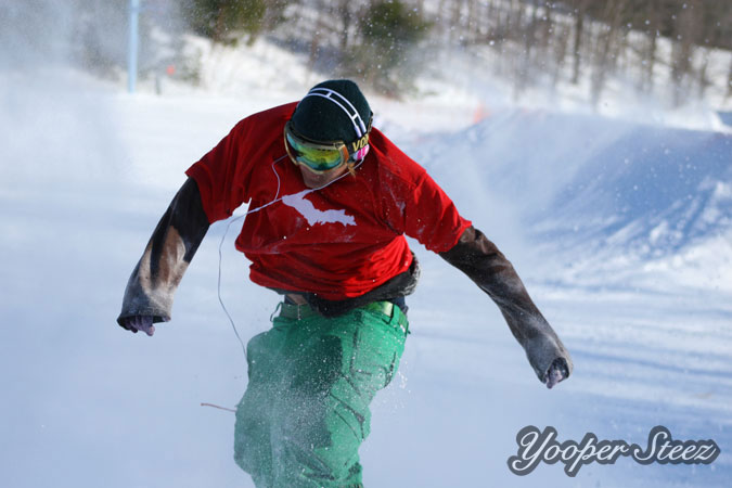 Mont Ripley Snowboarding