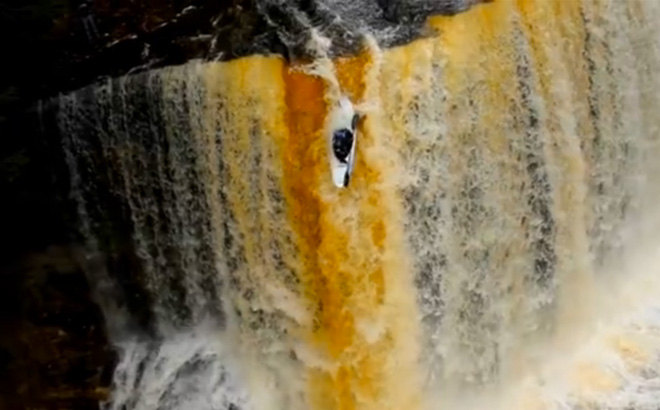 How to Kayak Over Tahquamenon Falls