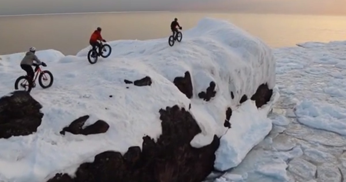 snow-mountain-biking.jpg