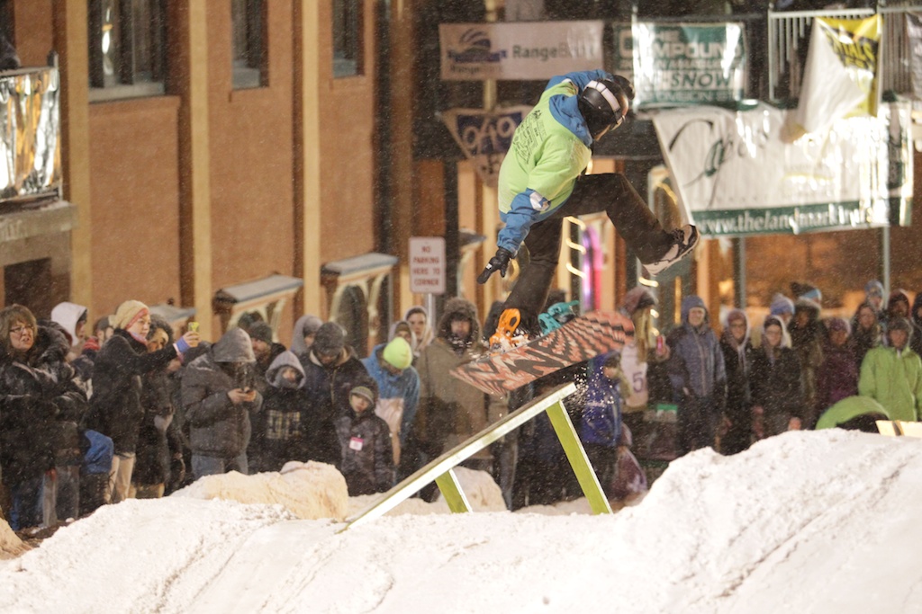 upper peninsula snowboarding